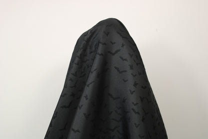 Tissu brocart motif chauve-souris - noir - photo 3/5 | So Tissus