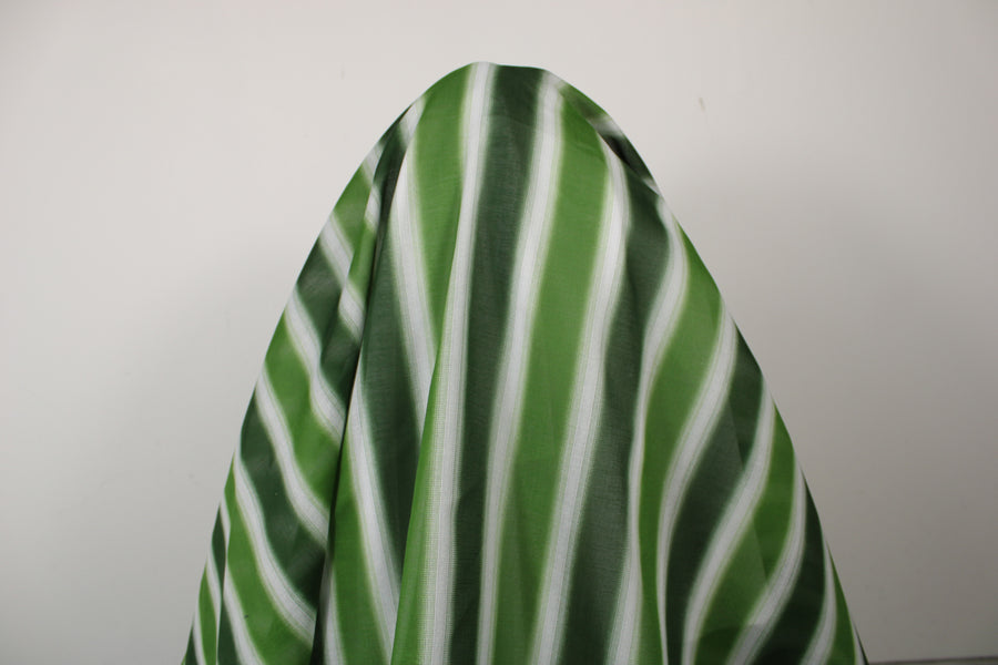 Tissu voile de coton - imprimé rayé - ton vert