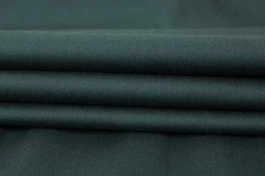 Tissu gabardine coton - vert pin - photo 2/3 | So Tissus