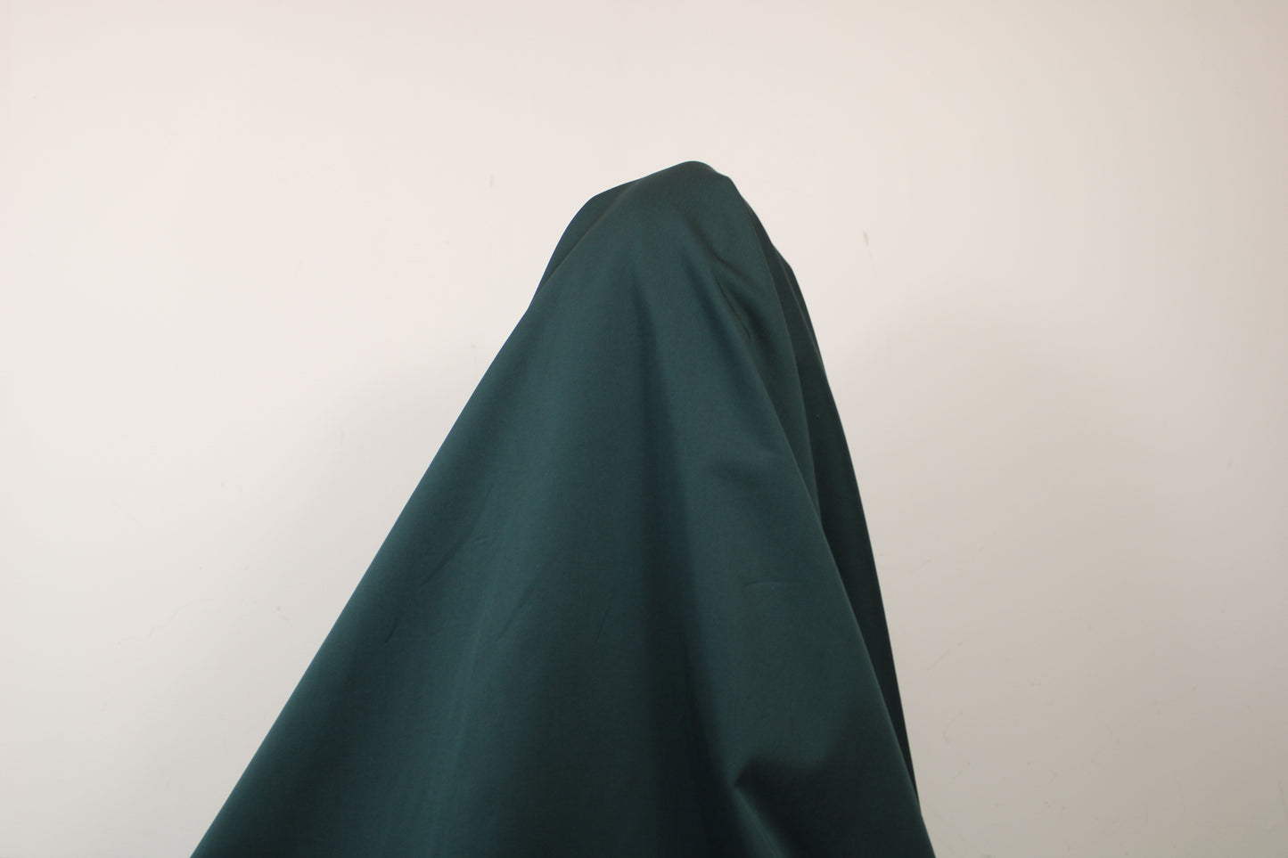 Tissu gabardine coton - vert pin - photo 3/3 | So Tissus