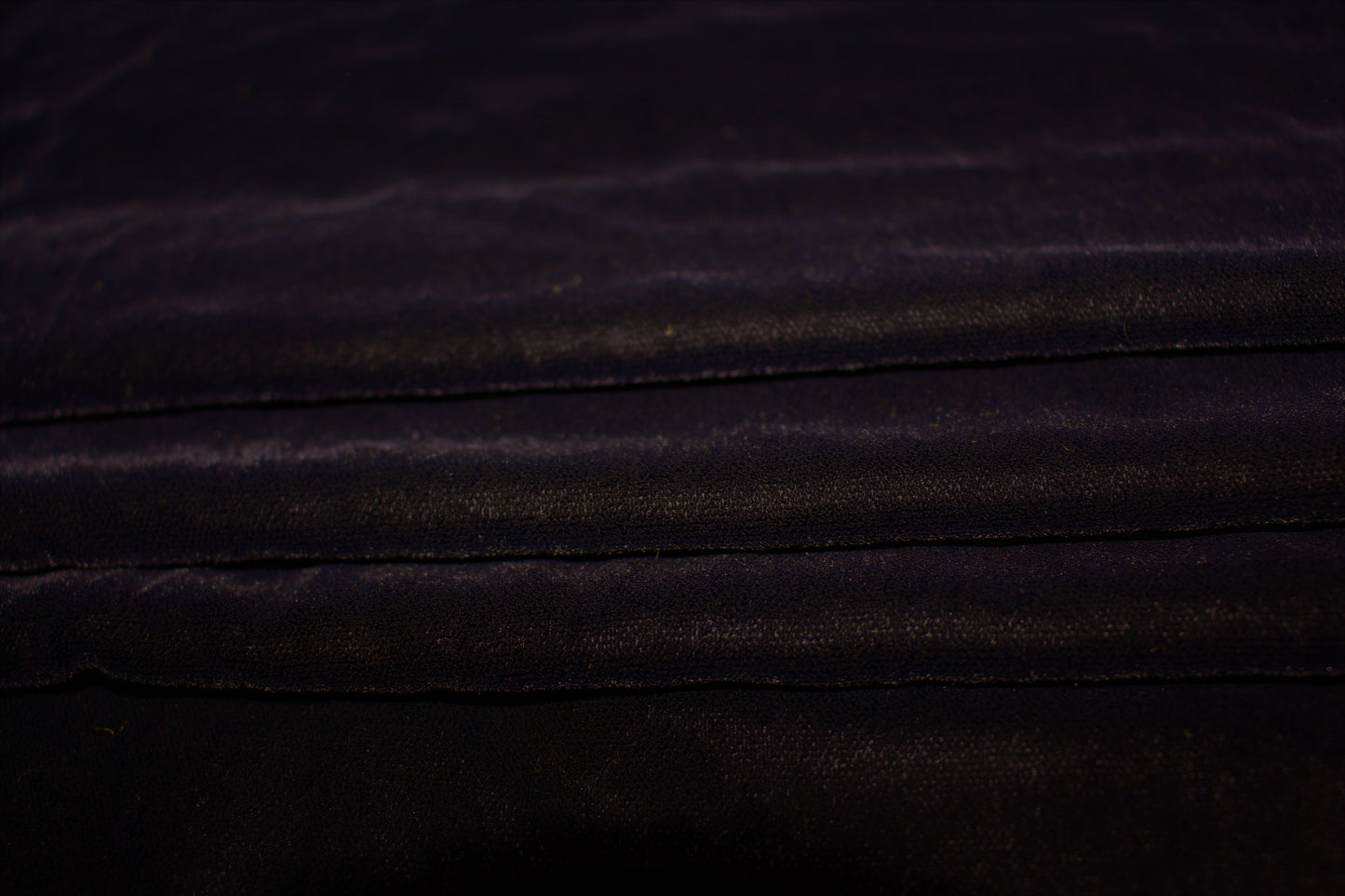 Tissu velours viscose - bleu marine foncé | Bennytex | Mondial Tissus | Cousette | Tissus de rêve | Tissus.net