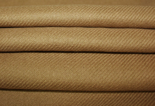 Tissus haute couture. Tissus au mètre pas cher. Tissus pas cher. Acheter tissus au mètre. Tissus français. Tissus de grandes maisons. Tissus haut de gamme. Tissus pour collection. Tissus pour createur. Jeune createur. Laine. Soie. Coton. Lin.