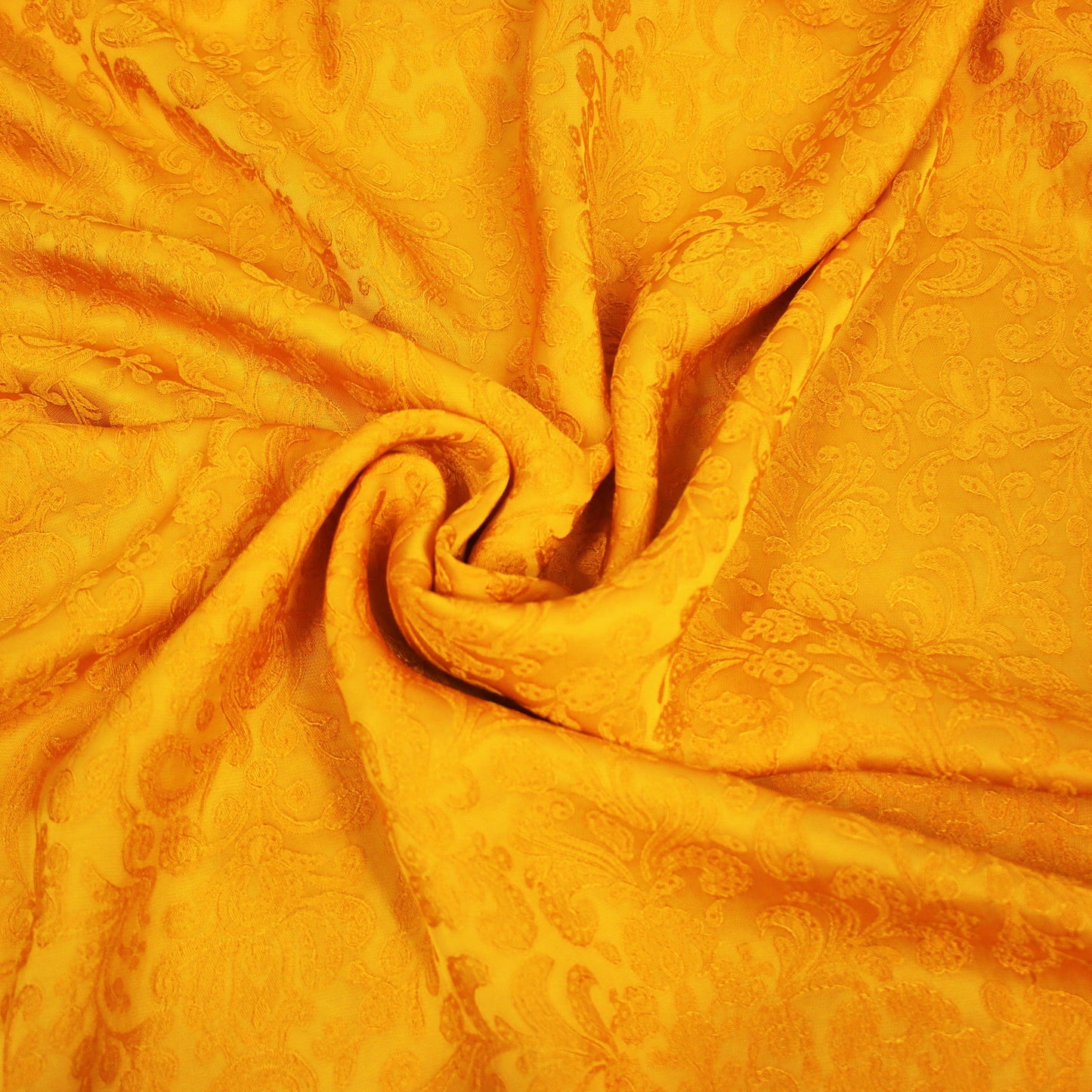 Tissus haute couture. Tissus au mètre pas cher. Tissus pas cher. Acheter tissus au mètre. Tissus français. Tissus de grandes maisons. Tissus haut de gamme. Tissus pour collection. Tissus pour createur. Jeune createur. Laine. Soie. Coton. Lin.