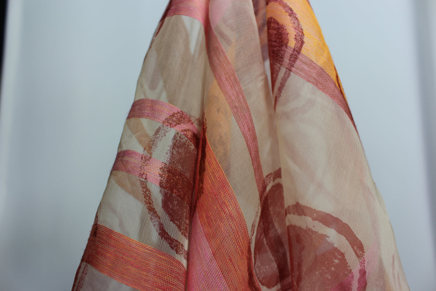 Tissu organza de soie - imprimé géométrique - photo 7/7 | So Tissus