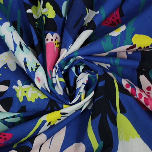 Tissus haute couture. Tissus au mètre pas cher. Tissus pas cher. Acheter tissus au mètre. Tissus français. Tissus de grandes maisons. Tissus haut de gamme. Tissus pour collection. Tissus pour createur. Jeune createur. Laine. Soie. Coton. Lin.