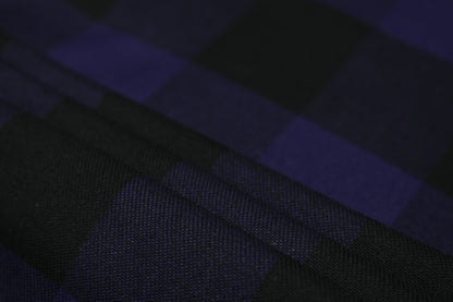 Tissus haute couture. Tissus au mètre pas cher. Tissus pas cher. Acheter tissus au mètre. Tissus français. Tissus de grandes maisons. Tissus haut de gamme. Tissus pour collection. Tissus pour createur. Jeune createur. Laine. Soie. Coton. Lin.