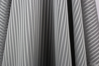 Tissus haute couture. Tissus au mètre pas cher. Tissus pas cher. Acheter tissus au mètre. Tissus français. Tissus de grandes maisons. Tissus haut de gamme. Tissus pour collection. Tissus pour createur. Jeune createur. Laine. Soie. Coton. Lin.