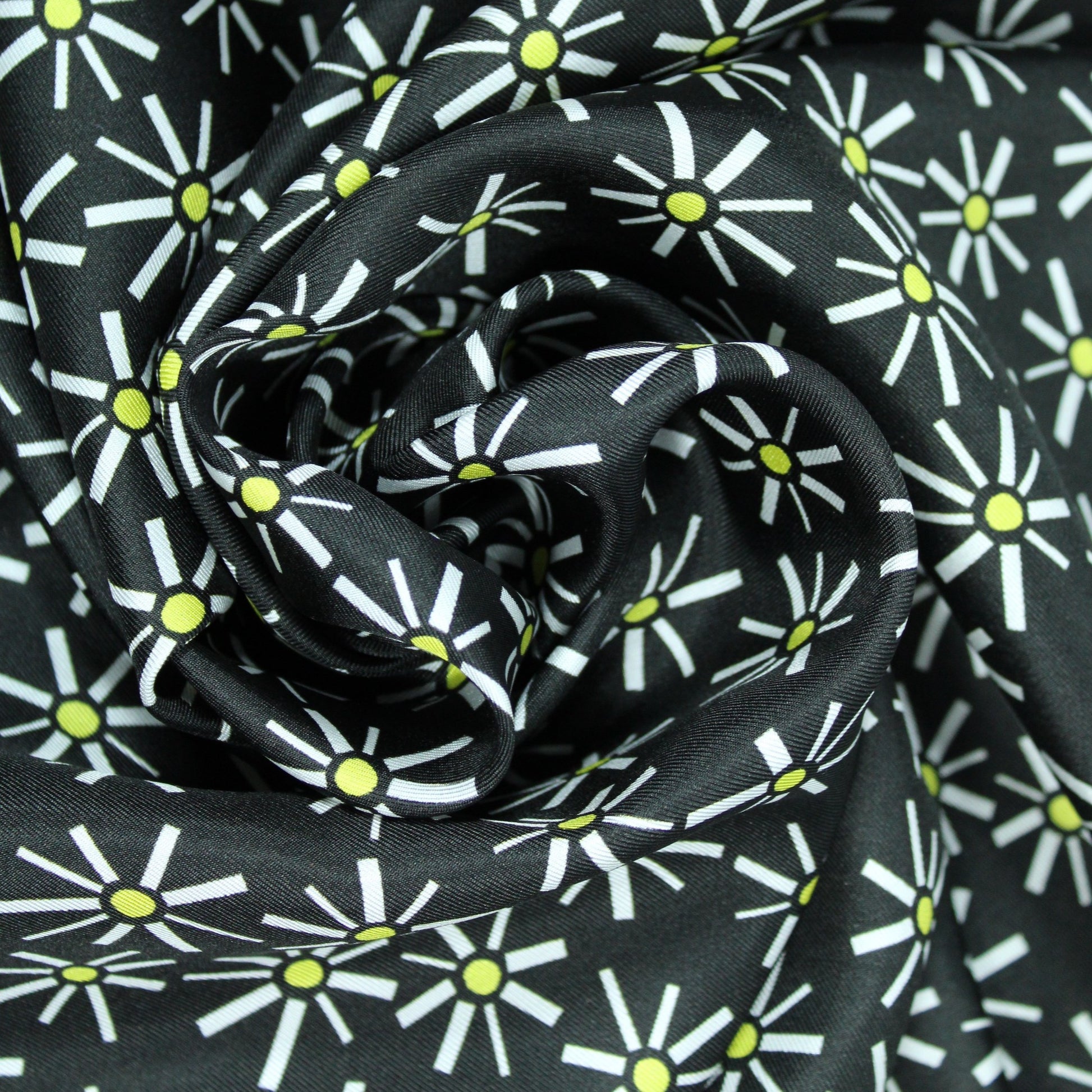 Tissu twill de soie - imprimé fleuri - photo 1/6 | So Tissus