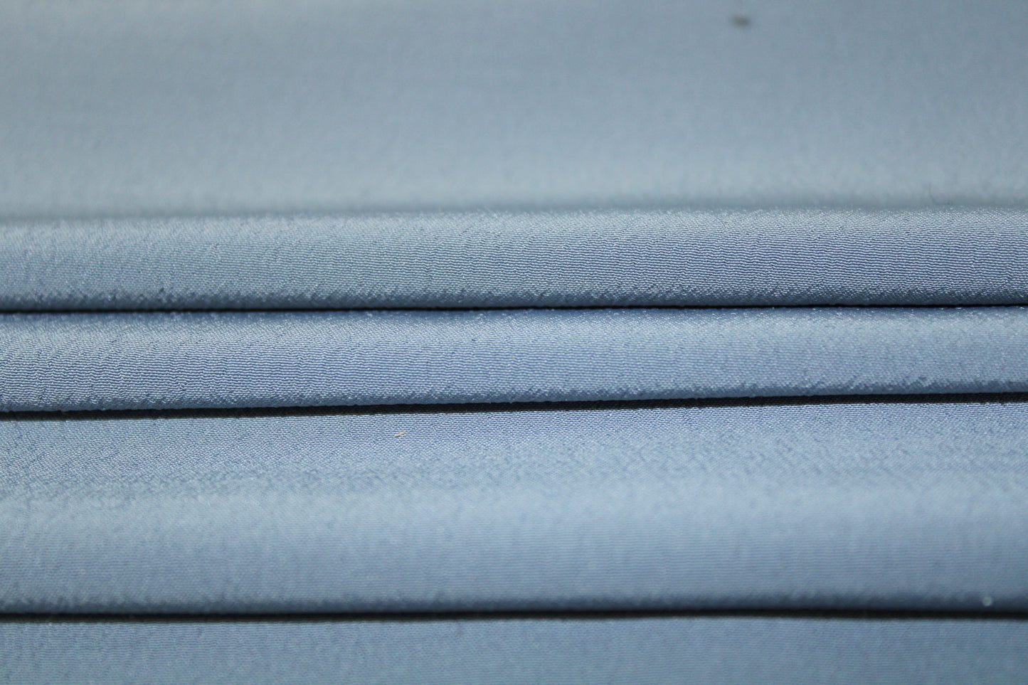 Tissu crêpe  gaufré - gris souris - photo 2/3 | So Tissus