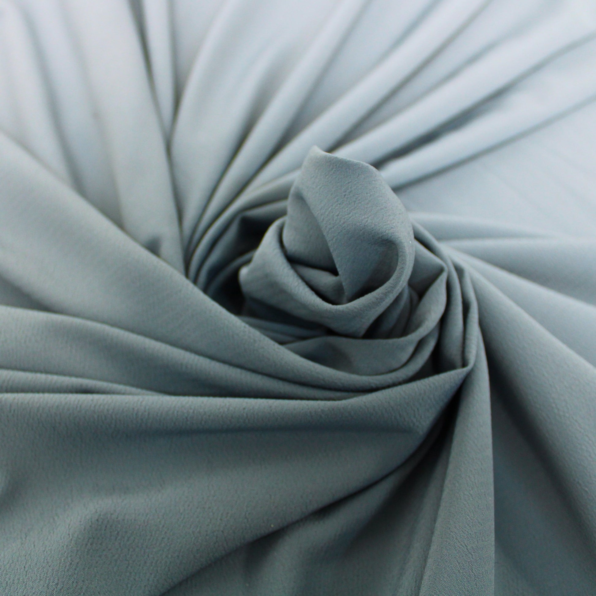 Tissu crêpe  gaufré - gris souris - photo 1/3 | So Tissus