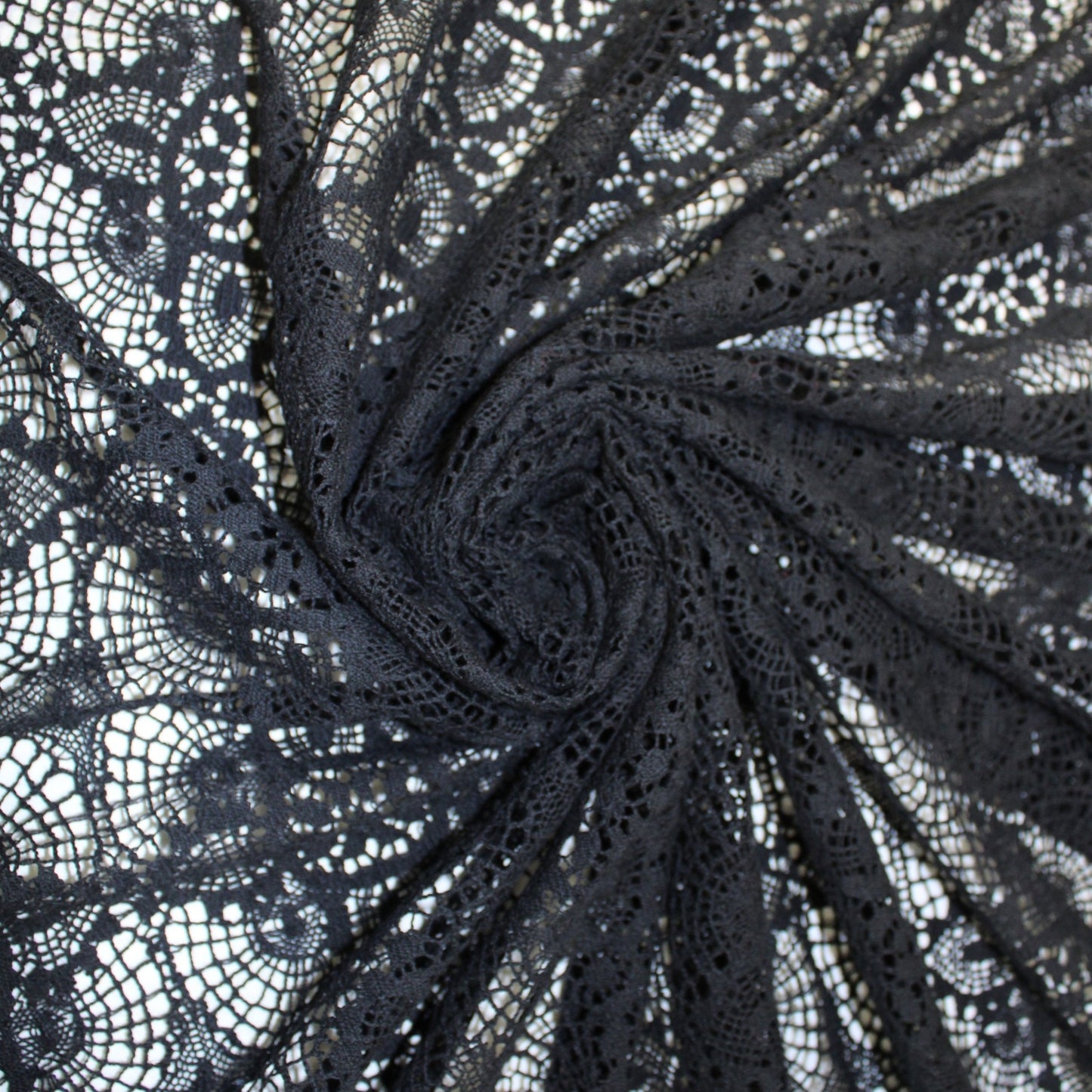 Tissu dentelle - noir - photo 1/5 | So Tissus