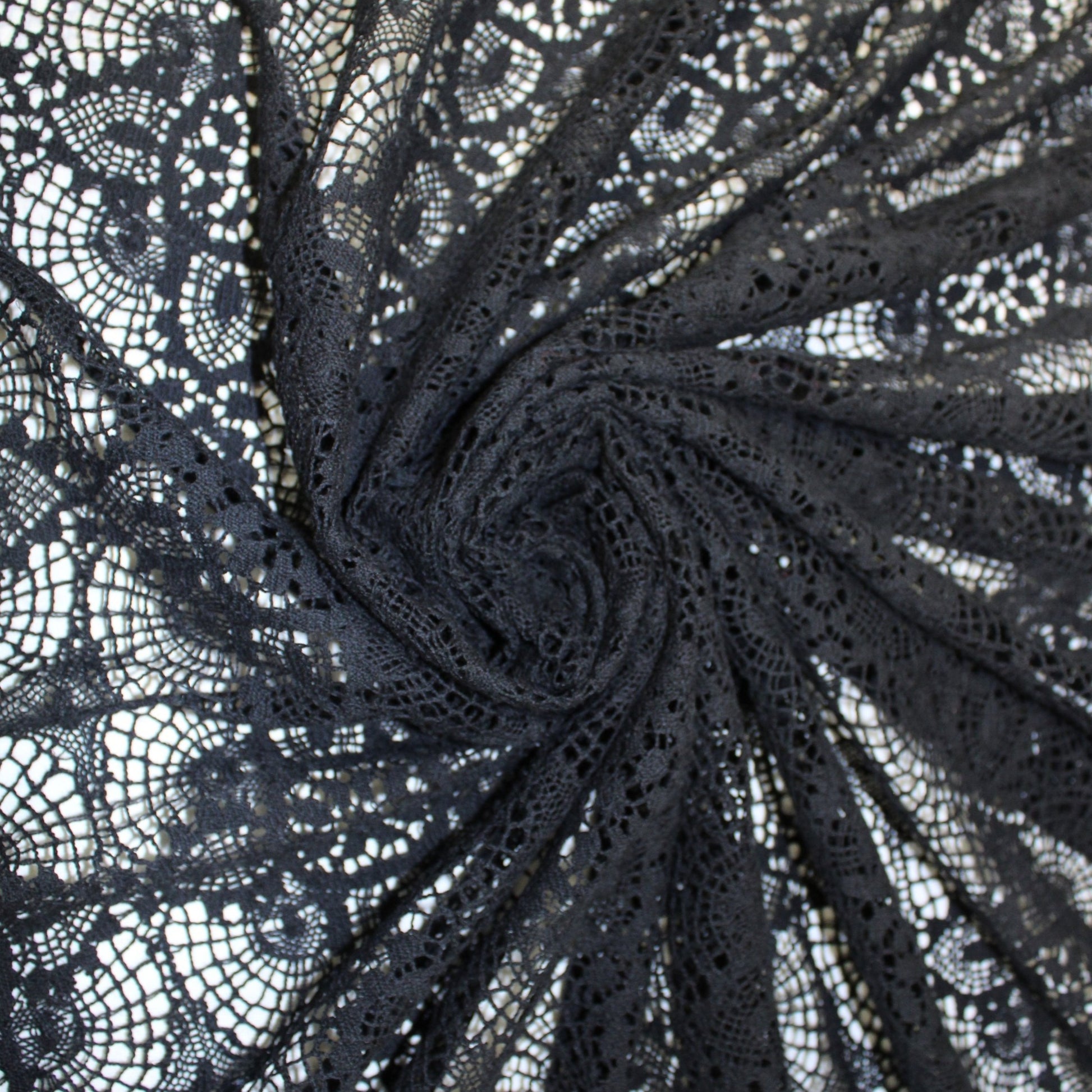 Tissu dentelle - noir - photo 1/5 | So Tissus