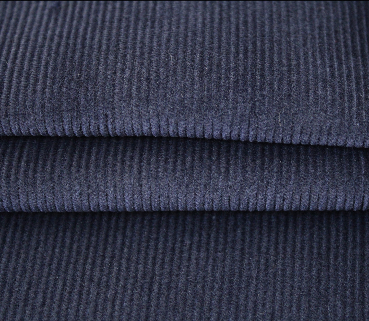 Tissu velours côtelé - bleu marine - photo 2/3 | So Tissus