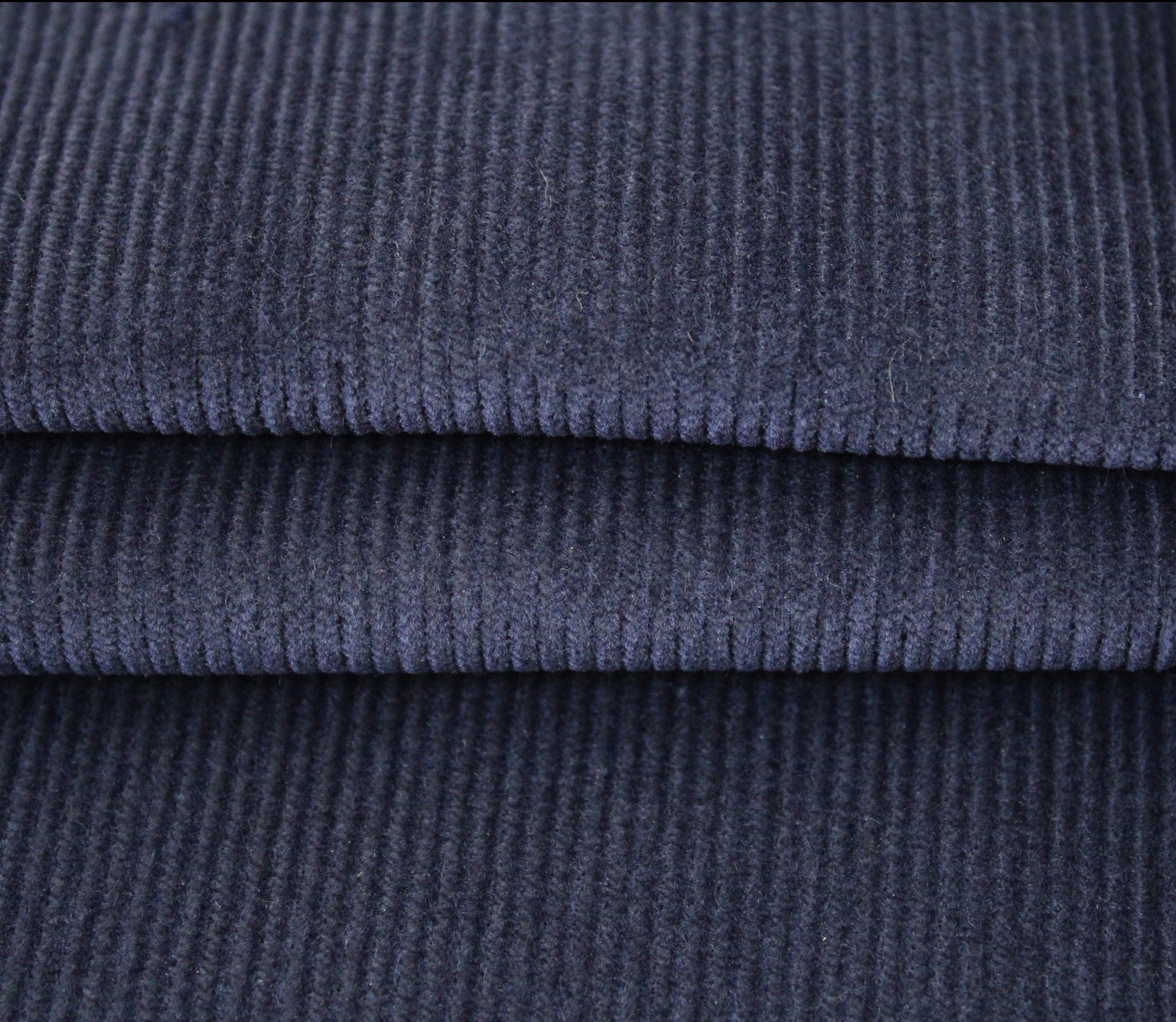 Tissu velours côtelé - bleu marine - photo 2/3 | So Tissus