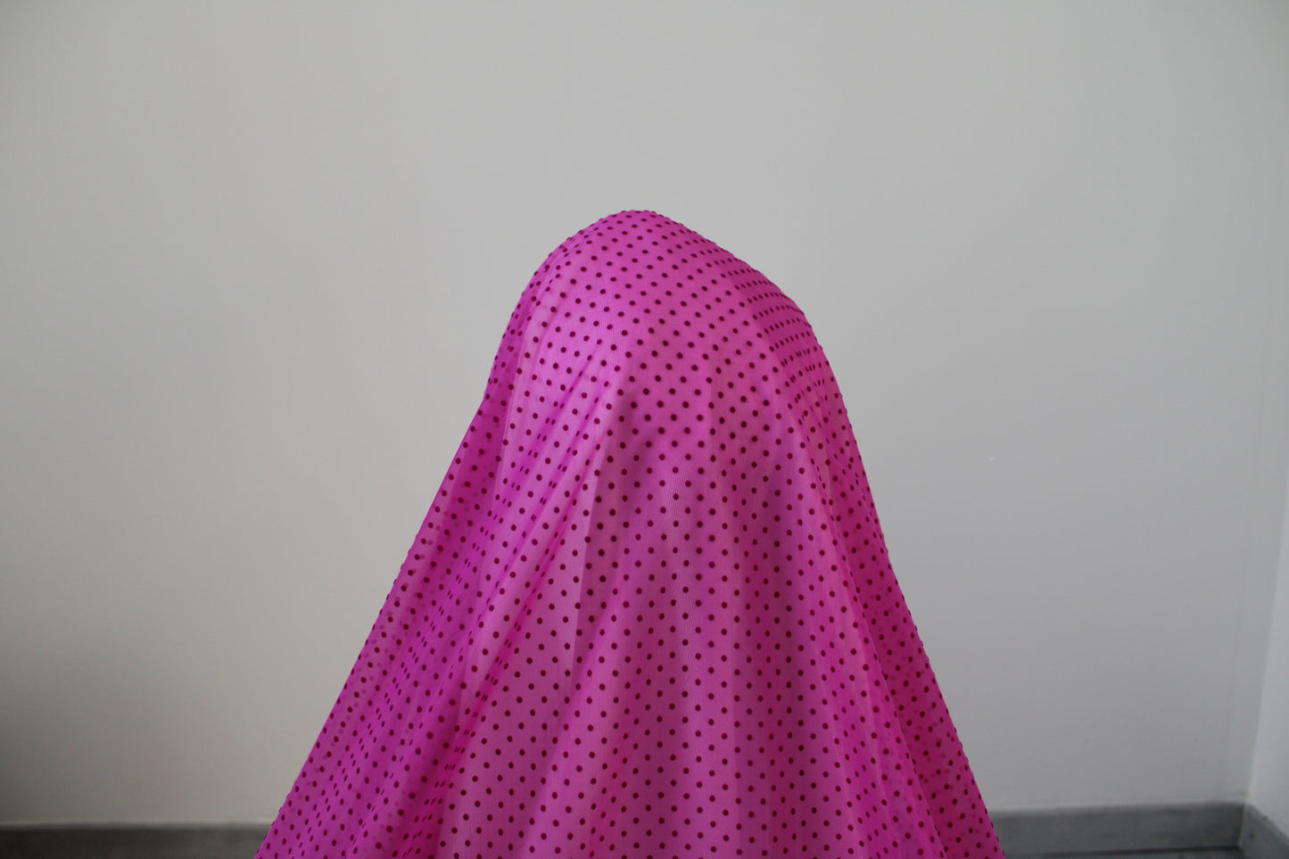 Tissu plumetis - fuchsia - photo 3/4 | So Tissus