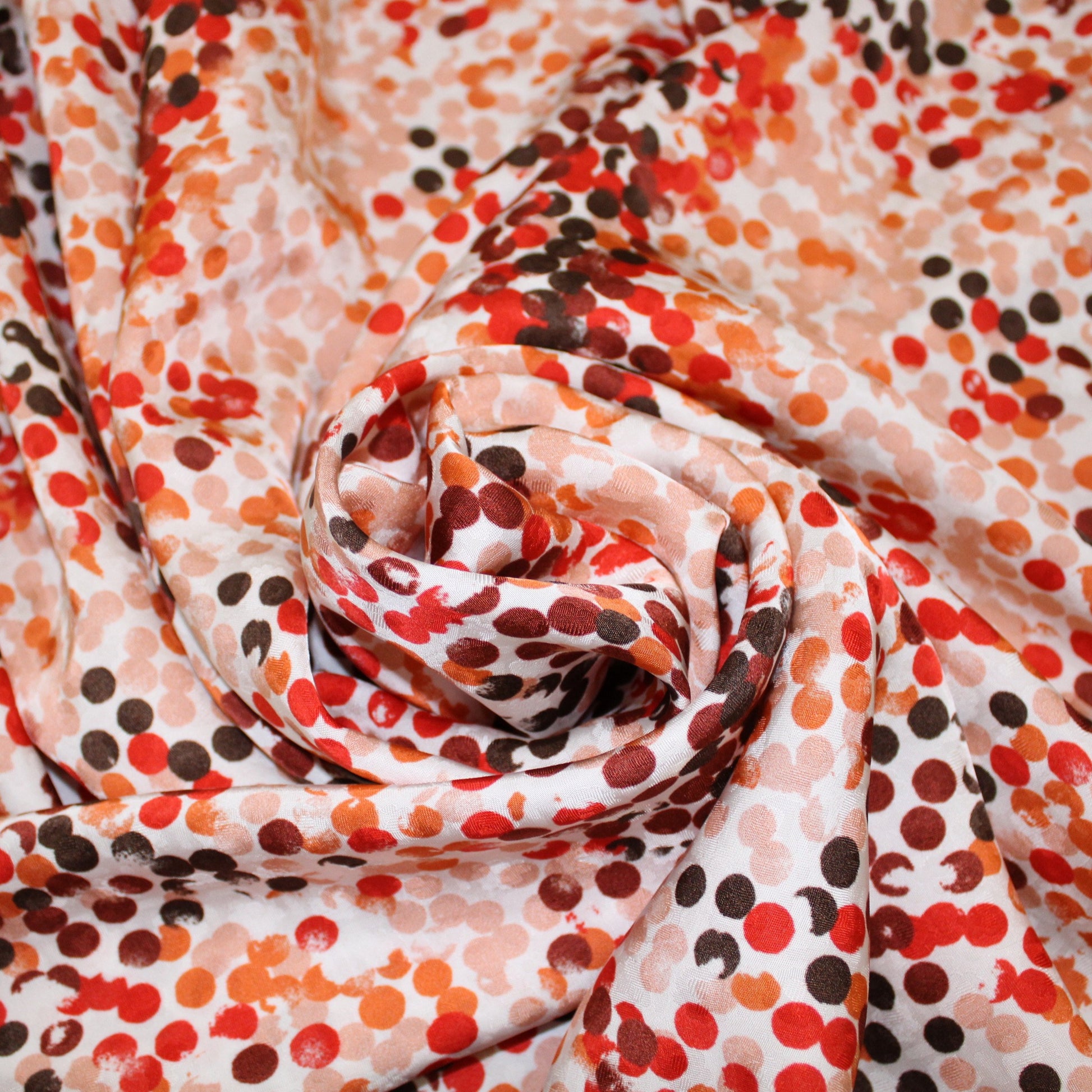Tissu crêpe viscose - imprimé tacheté - photo 1/5 | So Tissus