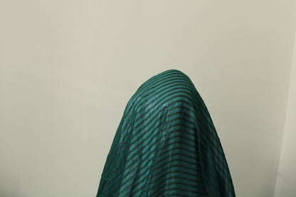 Tissu mousseline de soie et lurex - à rayures ton vert bouteille - photo 3/4 | So Tissus