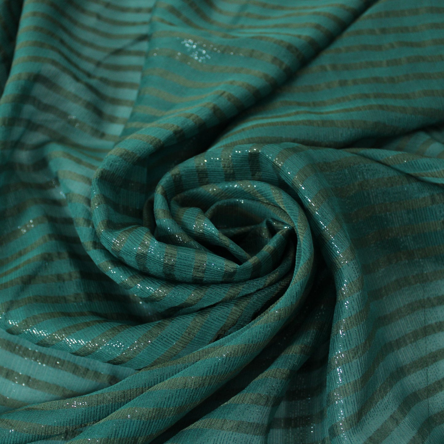 Tissu mousseline de soie et lurex - à rayures ton vert bouteille - photo 1/4 | So Tissus