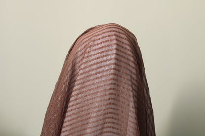 Tissu mousseline de soie et lurex - à rayures ton taupe - photo 3/4 | So Tissus
