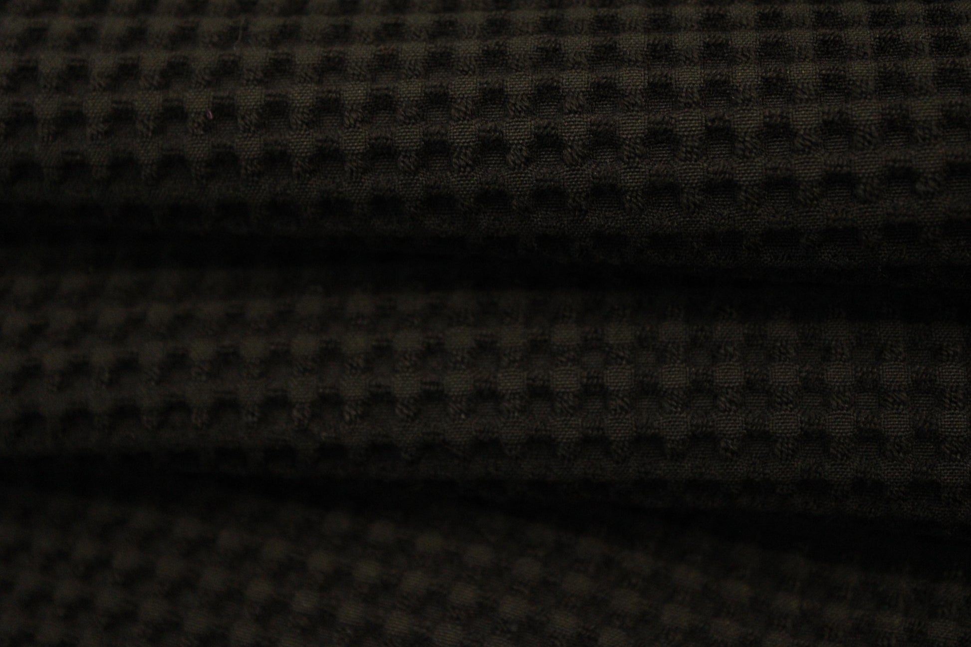 Tissu maille nid d'abeille - noir - photo 2/3 | So Tissus