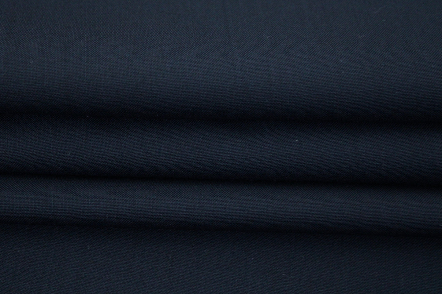 Tissu laine froide - bleu marine - photo 2/3 | So Tissus