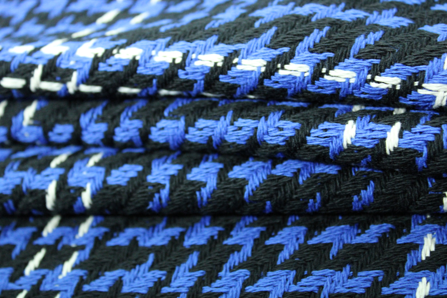 Tissu tweed coton - à carreaux noir et bleu - photo 2/5 | So Tissus