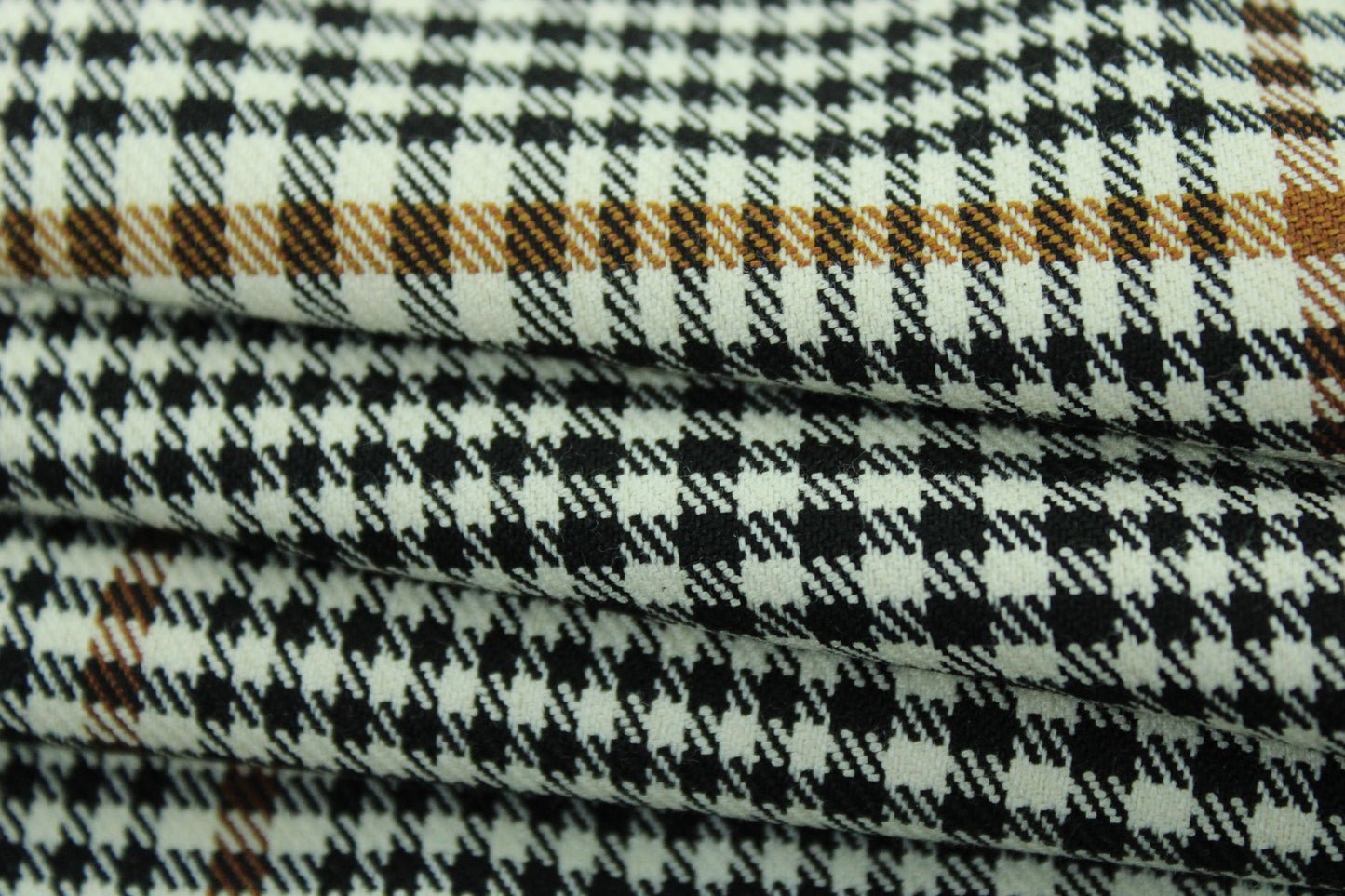 Tissu gabardine coton - à petits carreaux - noir et blanc - photo 2/4 | So Tissus