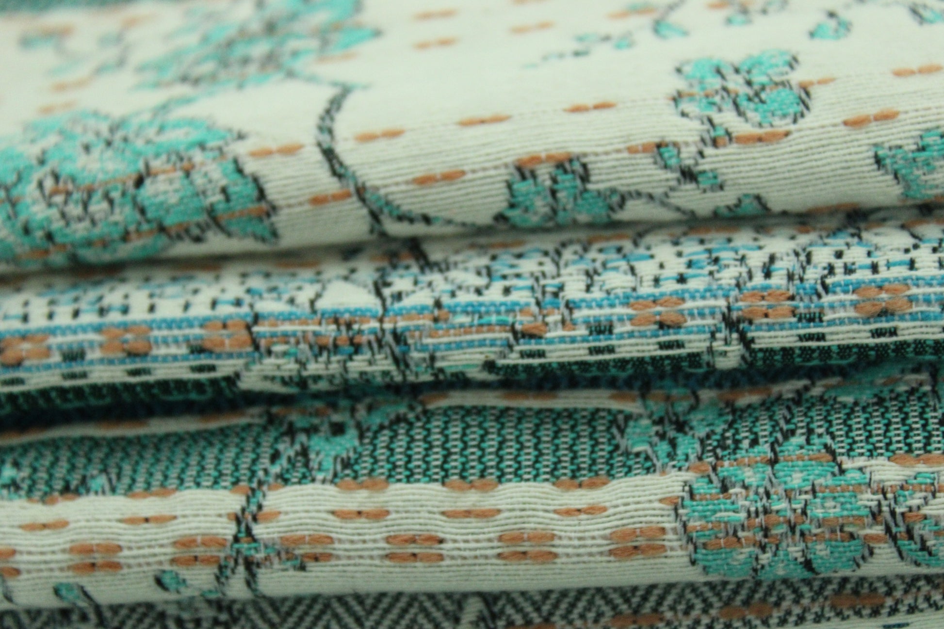 Tissu brocart motif fleuri - ton bleu - photo 2/4 | So Tissus