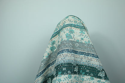 Tissu brocart motif fleuri - ton bleu - photo 3/4 | So Tissus