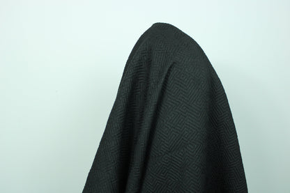 Tissu crêpe gaufré - motif géométrique - noir - photo 3/3 | So Tissus