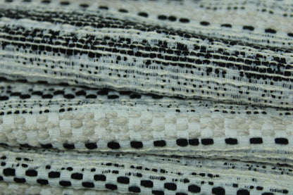 Tissu tweed à rayures - beige, noir et blanc - photo 2/4 | So Tissus