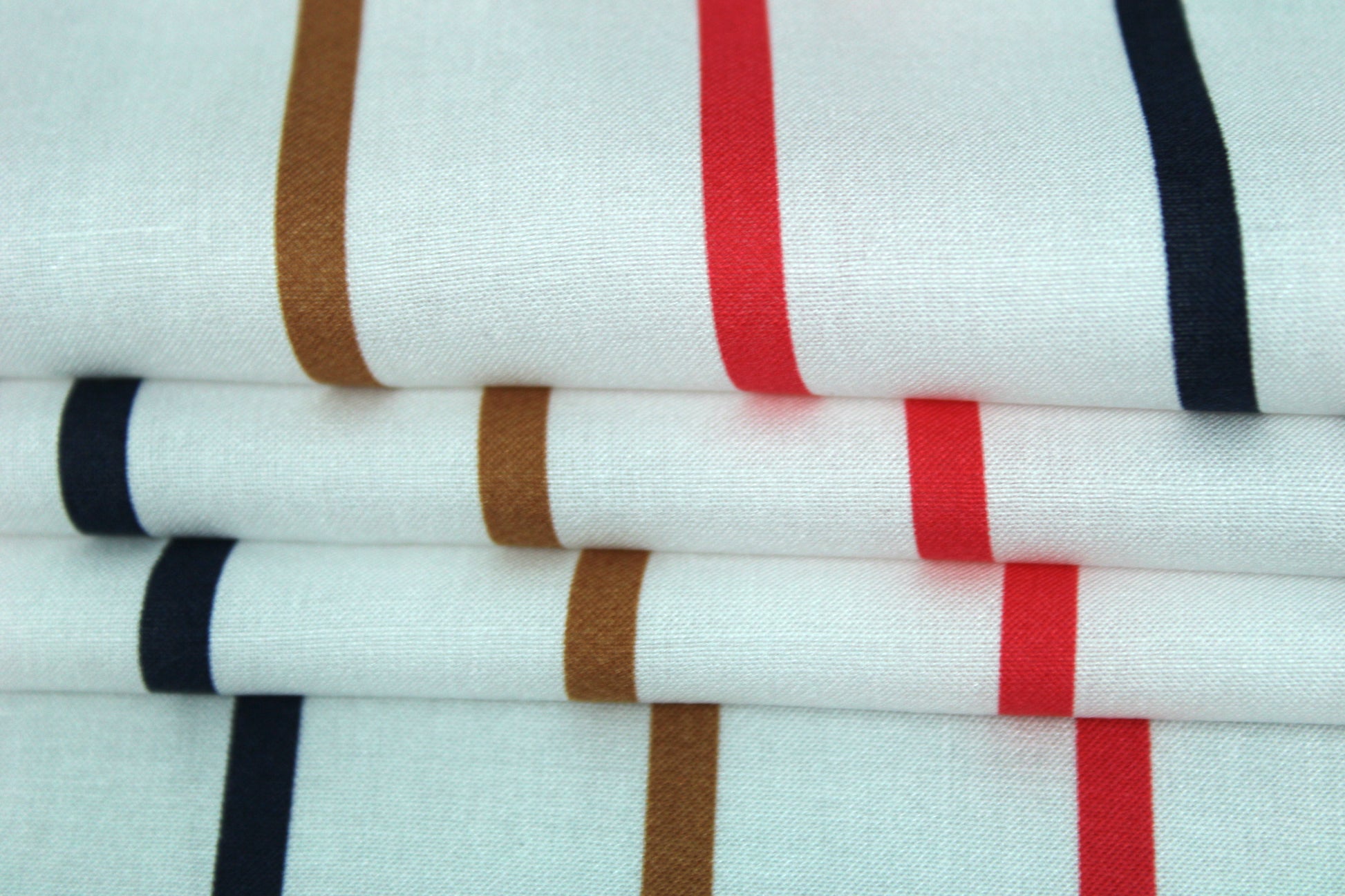 Tissu javanaise de viscose - à rayures - photo 2/4 | So Tissus