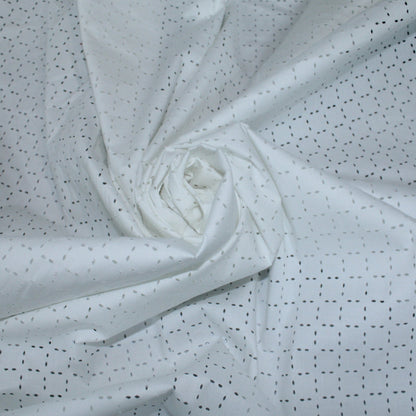 Tissu broderie anglaise laser - blanc - photo 1/4 | So Tissus
