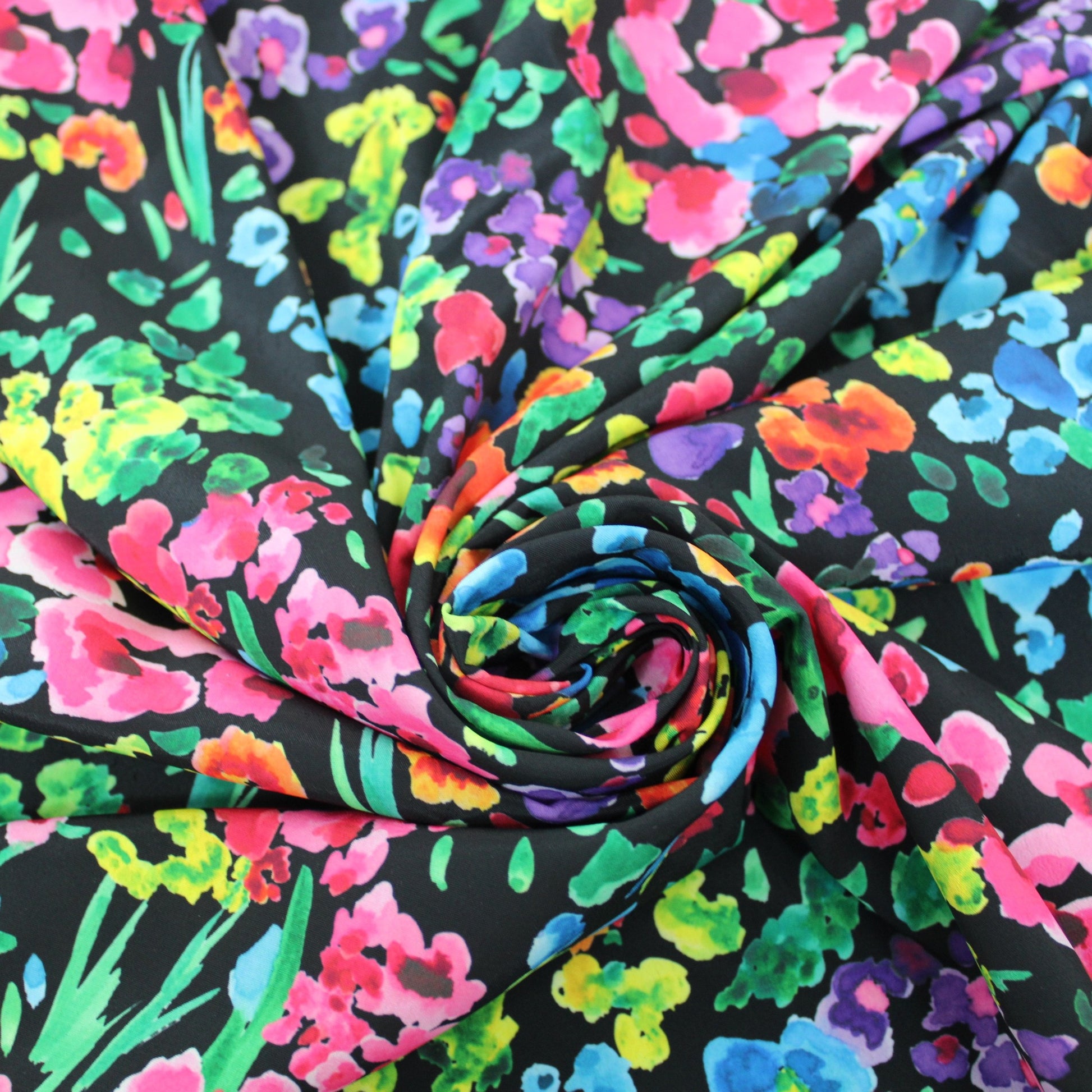 Tissu crêpe - imprimé fleuri multicolore - photo 1/4 | So Tissus