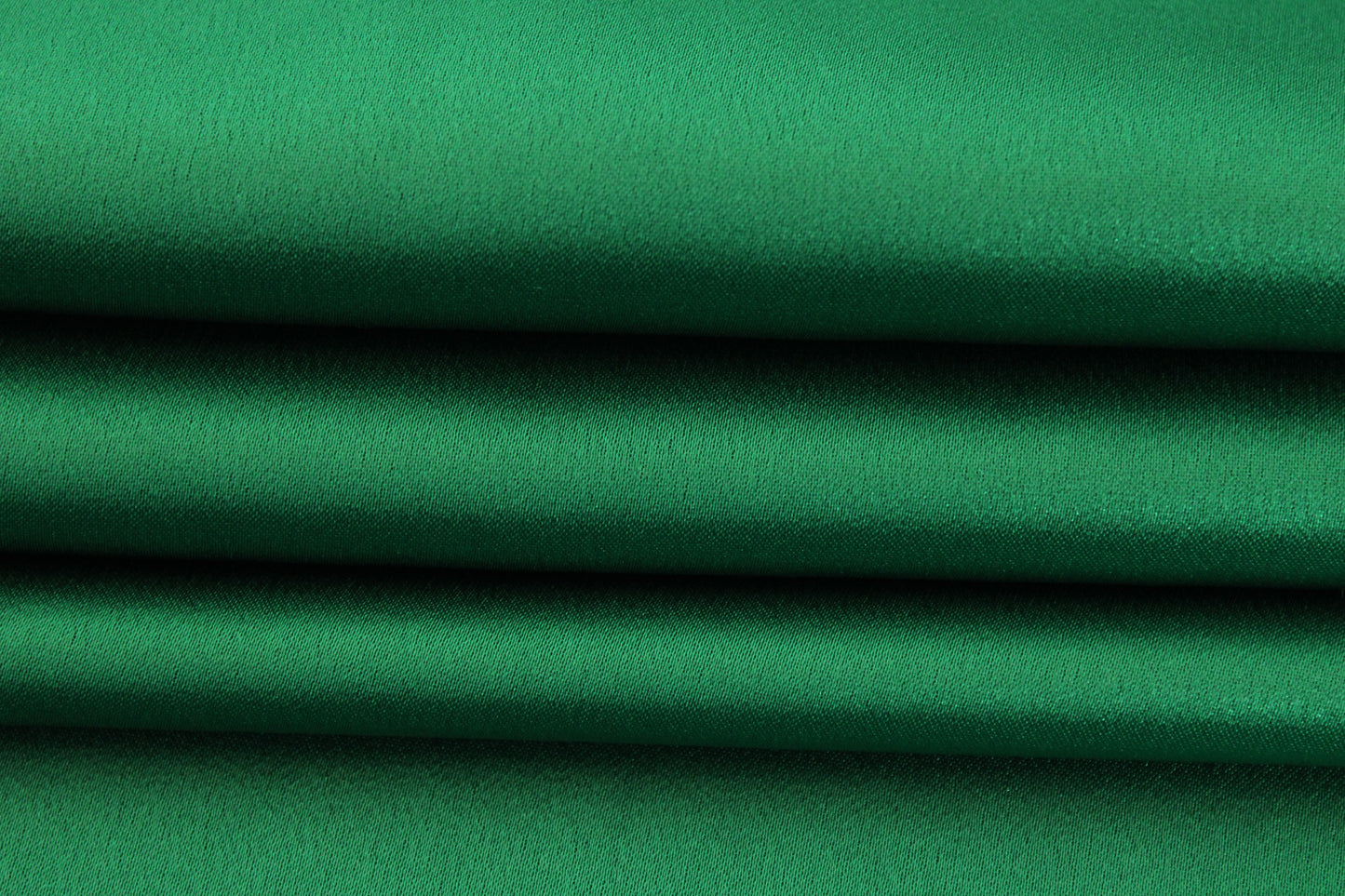 Tissu satin - vert - photo 2/3 | So Tissus