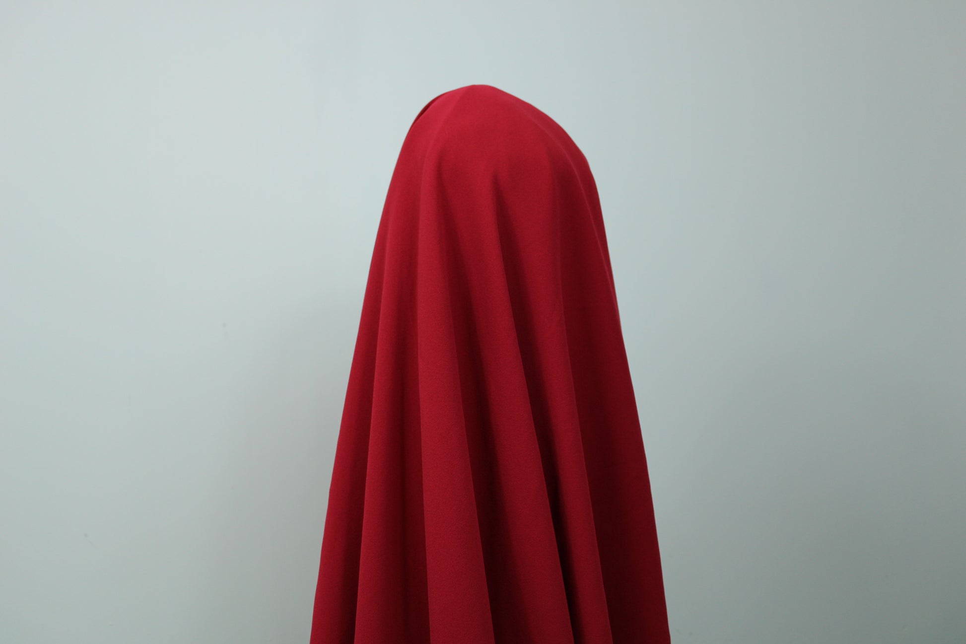 Tissu crêpe - rouge sang - photo 3/3 | So Tissus