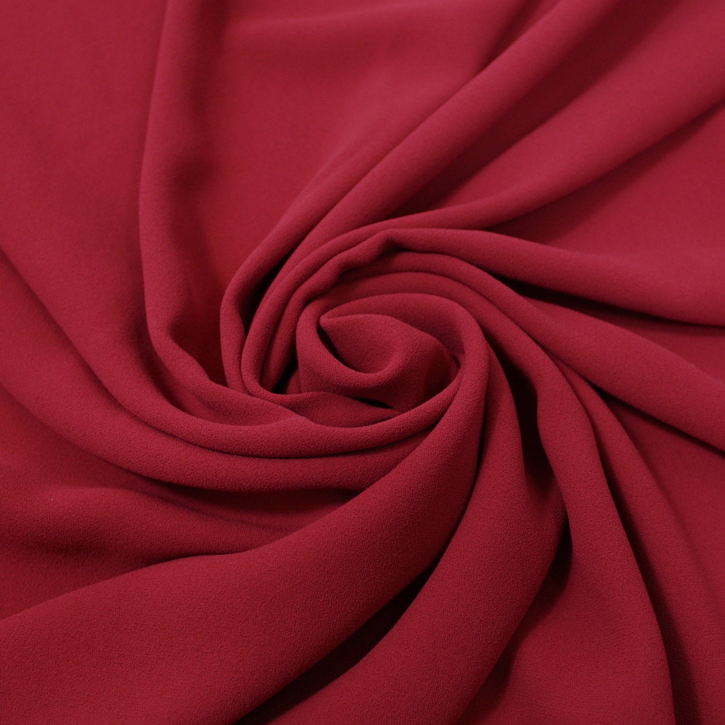 Tissu crêpe - rouge sang - photo 1/3 | So Tissus