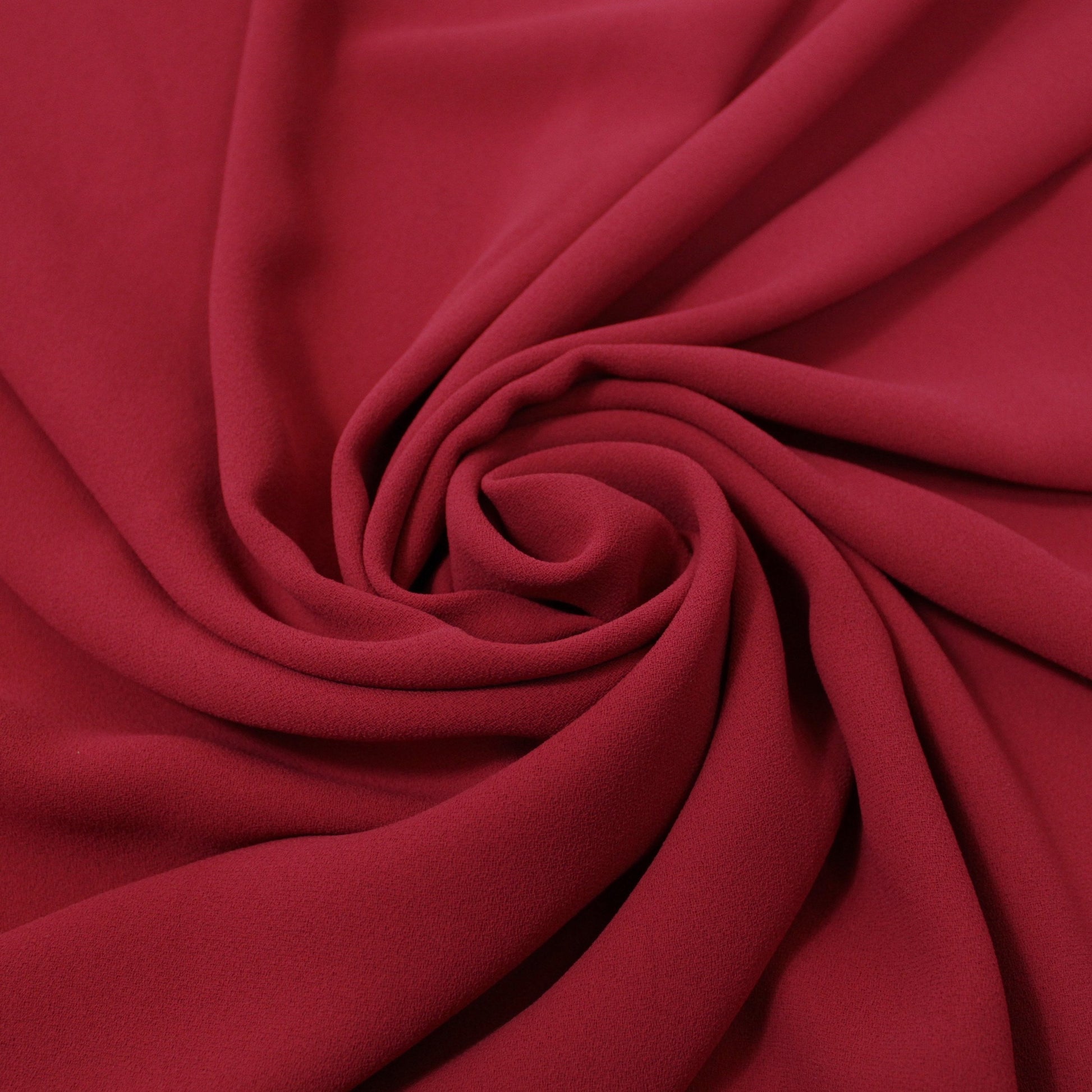 Tissu crêpe - rouge sang - photo 1/3 | So Tissus