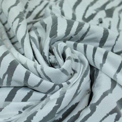 Tissu maille dévorée - zébré - photo 1/5 | So Tissus