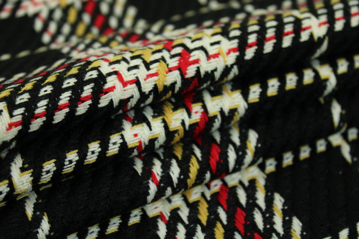 Tissu tweed coton - à carreaux noir, rouge, jaune et blanc - photo 2/4 | So Tissus