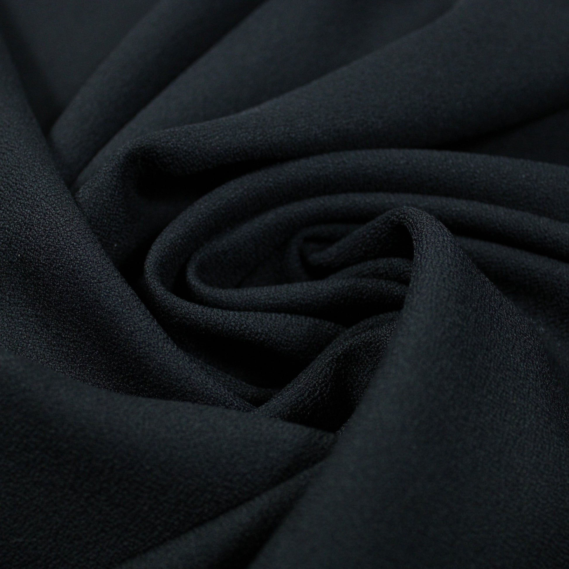 Tissu crêpe texturé - noir - photo 1/3 | So Tissus
