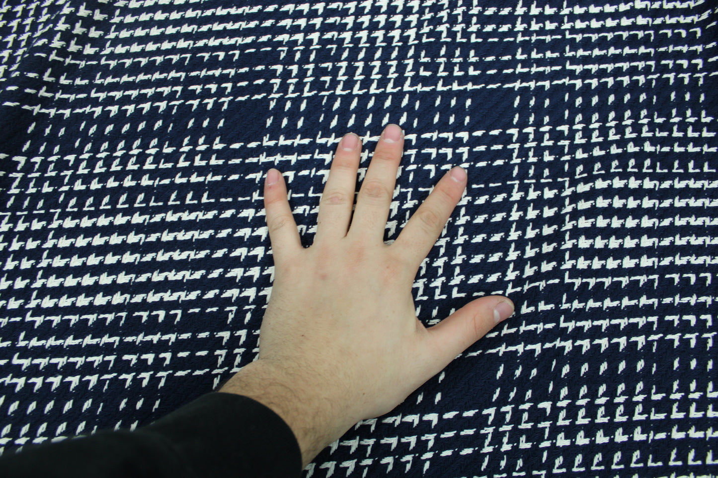 Tissu tweed coton - à carreaux - bleu marine - photo 5/5 | So Tissus