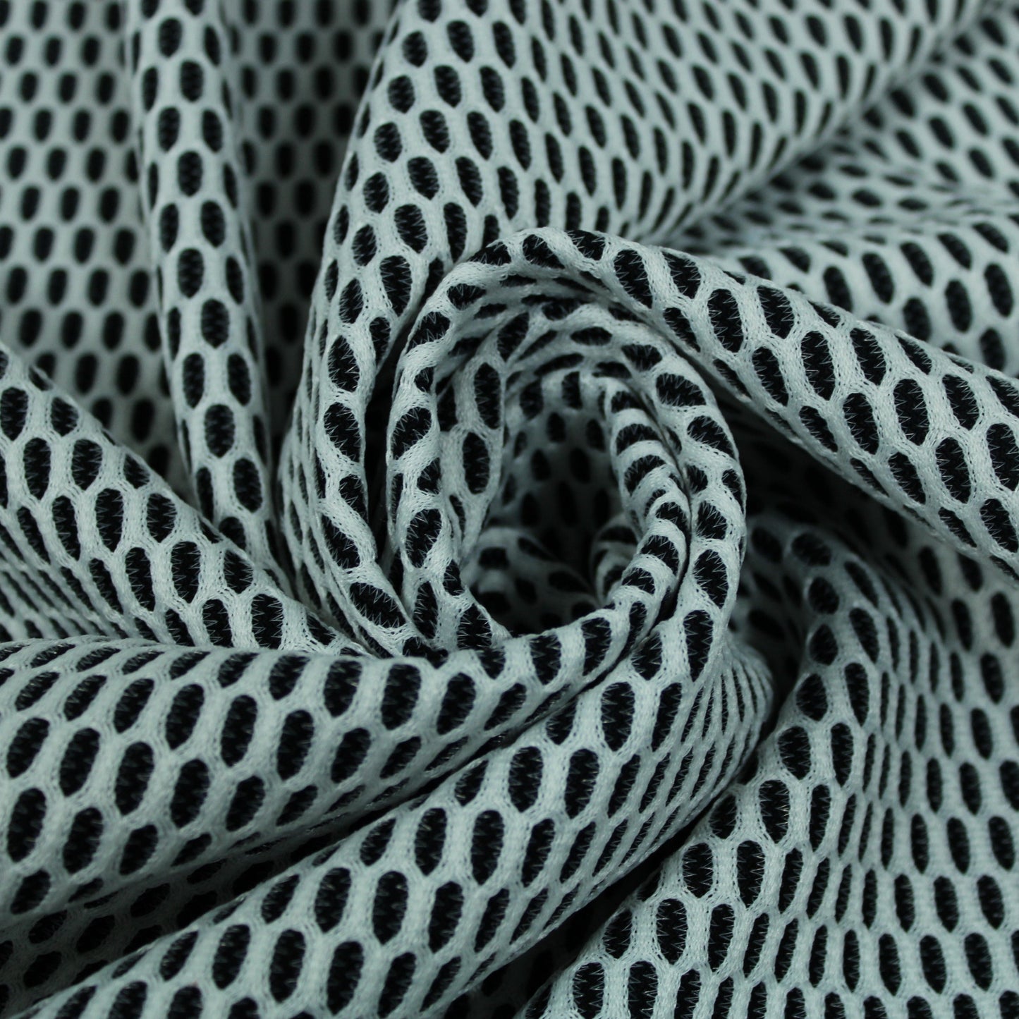 Tissu maille alvéolé - photo 1/4 | So Tissus