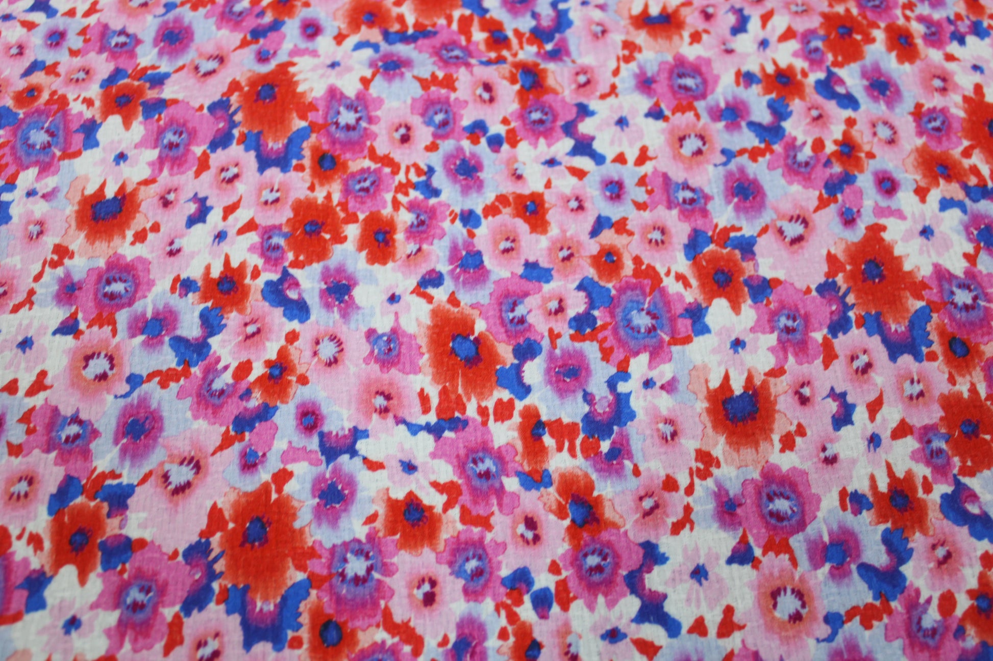 Tissu crêpon viscose - imprimé fleuri - photo 5/5 | So Tissus
