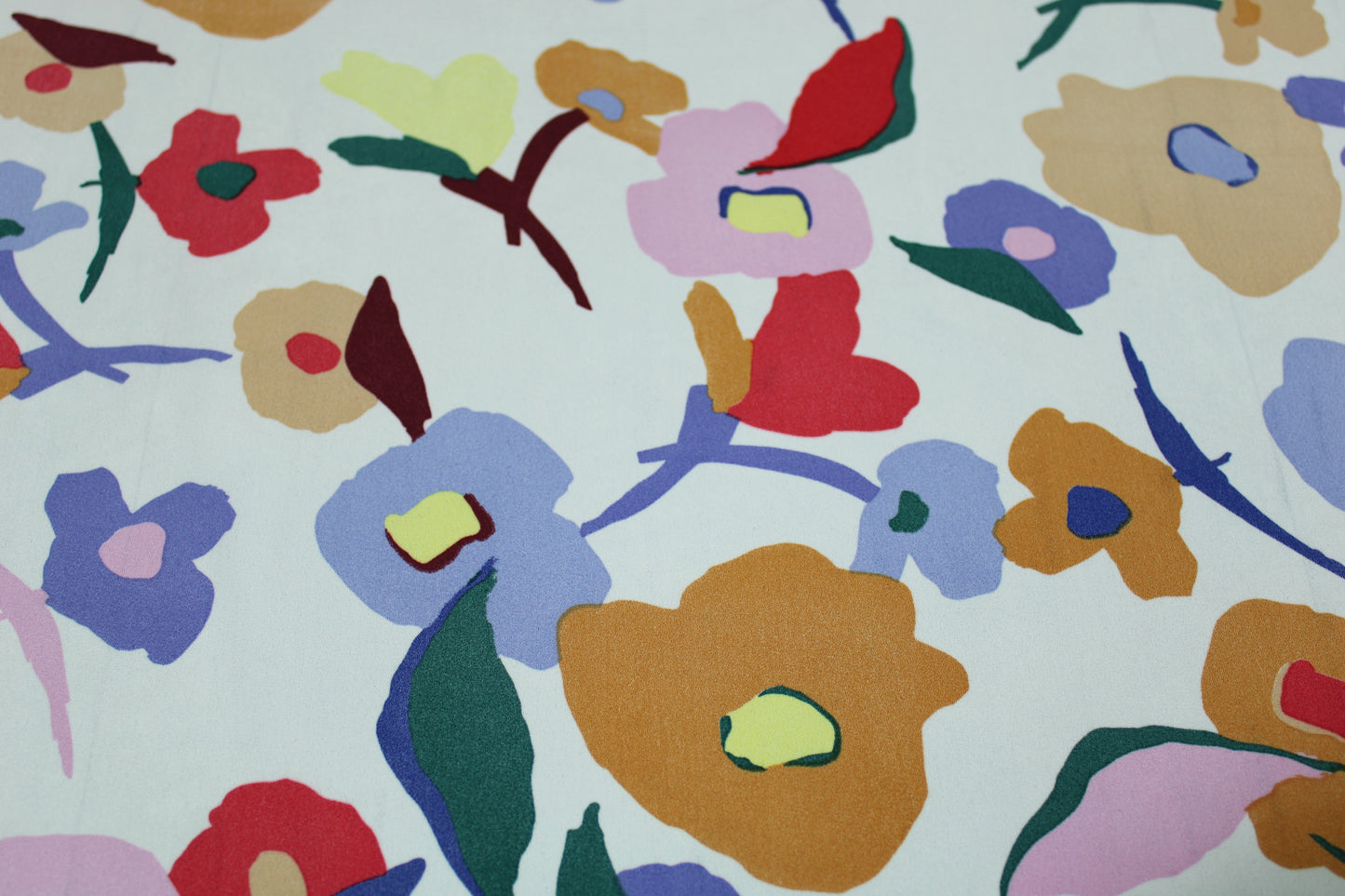 Tissu crêpe georgette  - imprimé grosses fleurs - photo 4/5 | So Tissus