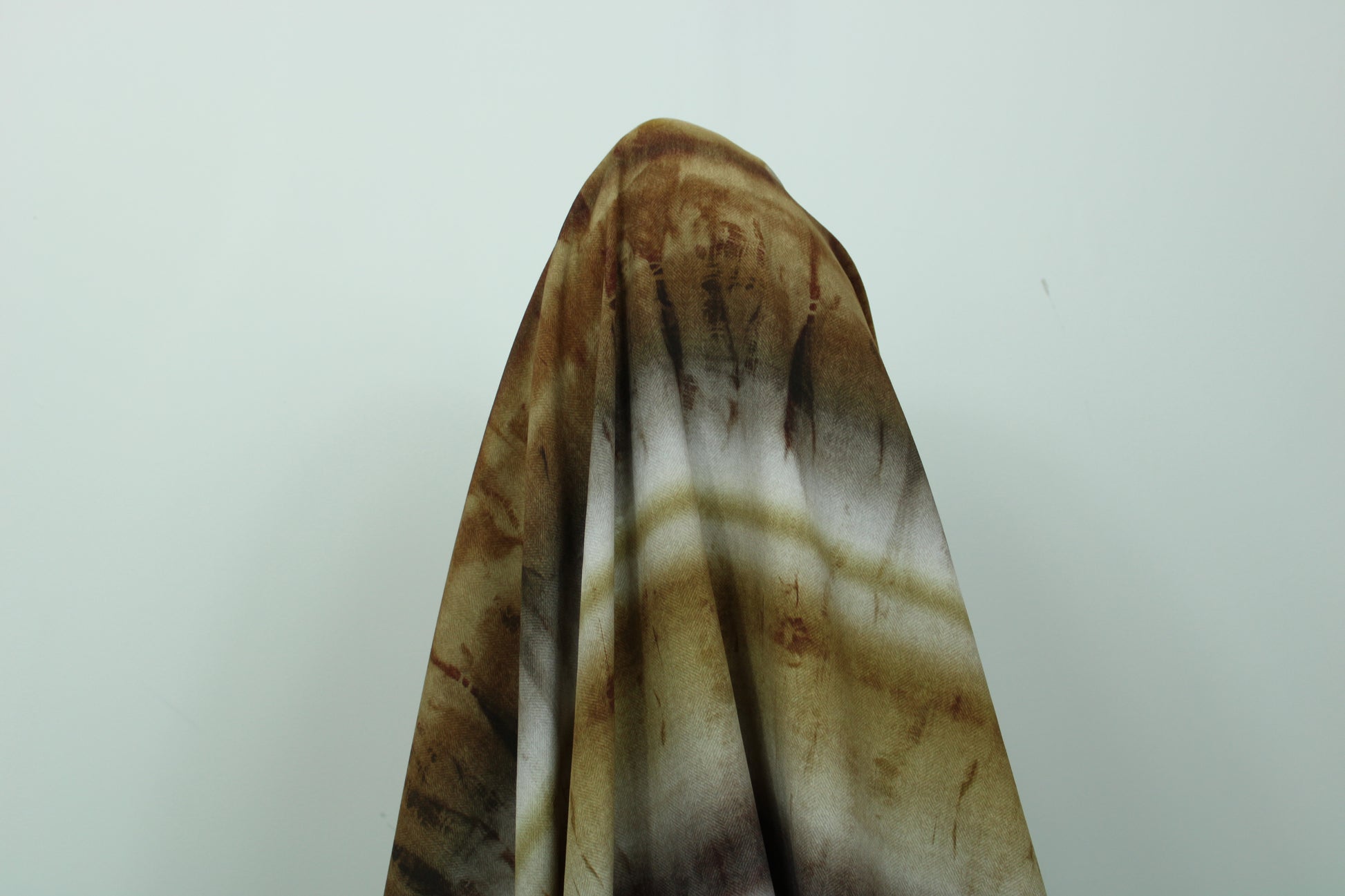 Tissu crêpe viscose - imprimé style tie and dye - photo 3/4 | So Tissus