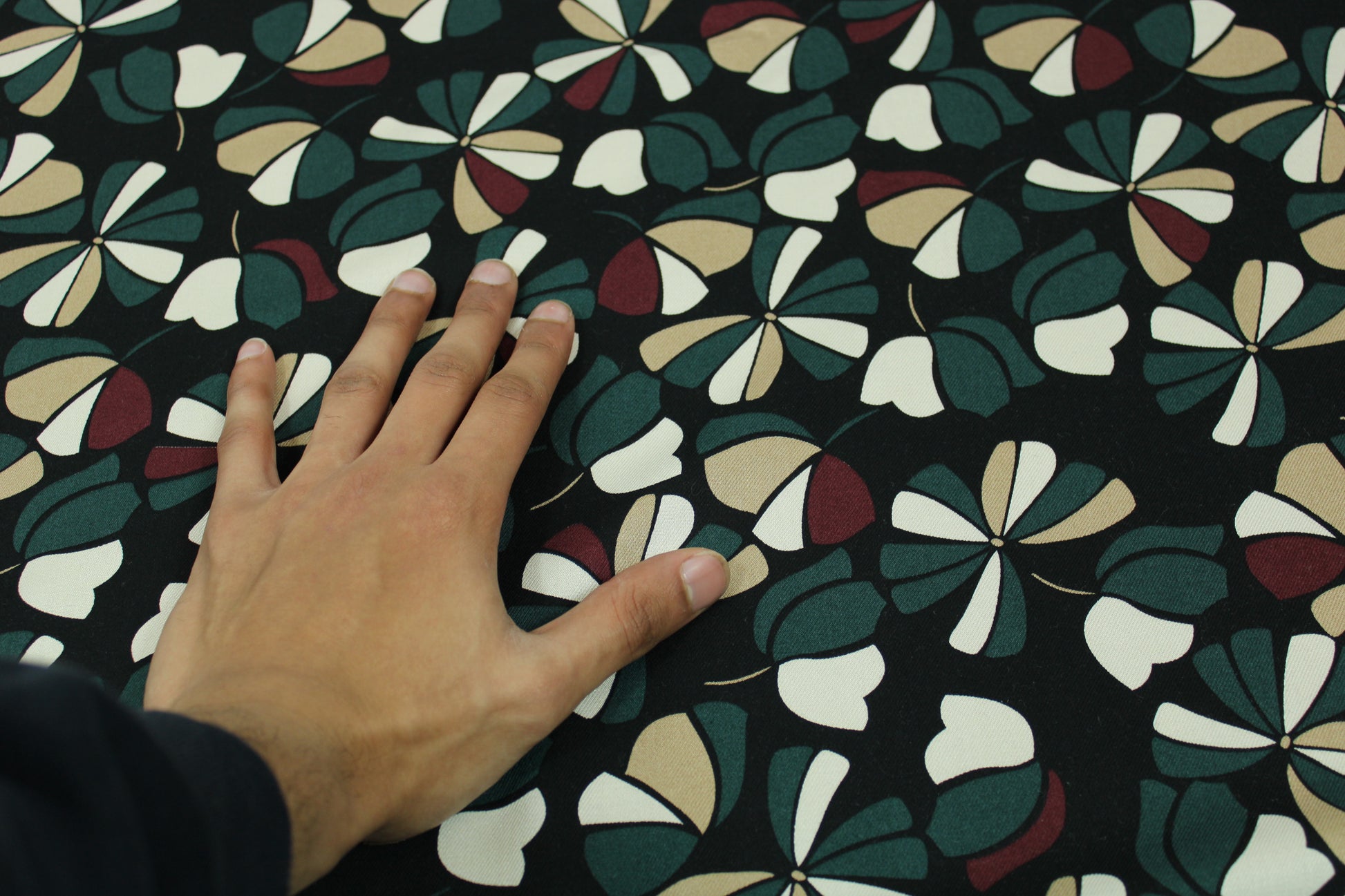 Tissu twill viscose - imprimé fleuri - photo 5/6 | So Tissus