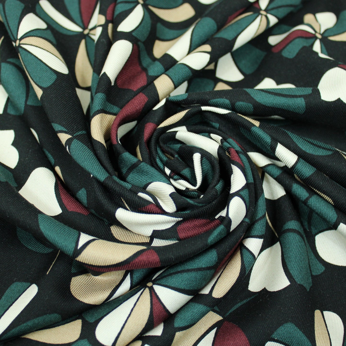 Tissu twill viscose - imprimé fleuri - photo 1/6 | So Tissus