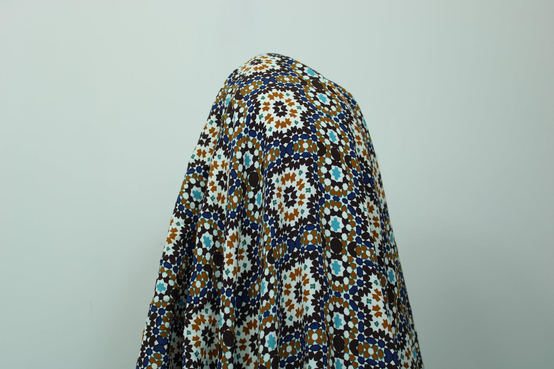 Tissu crêpe viscose - imprimé vitrail - photo 3/5 | So Tissus