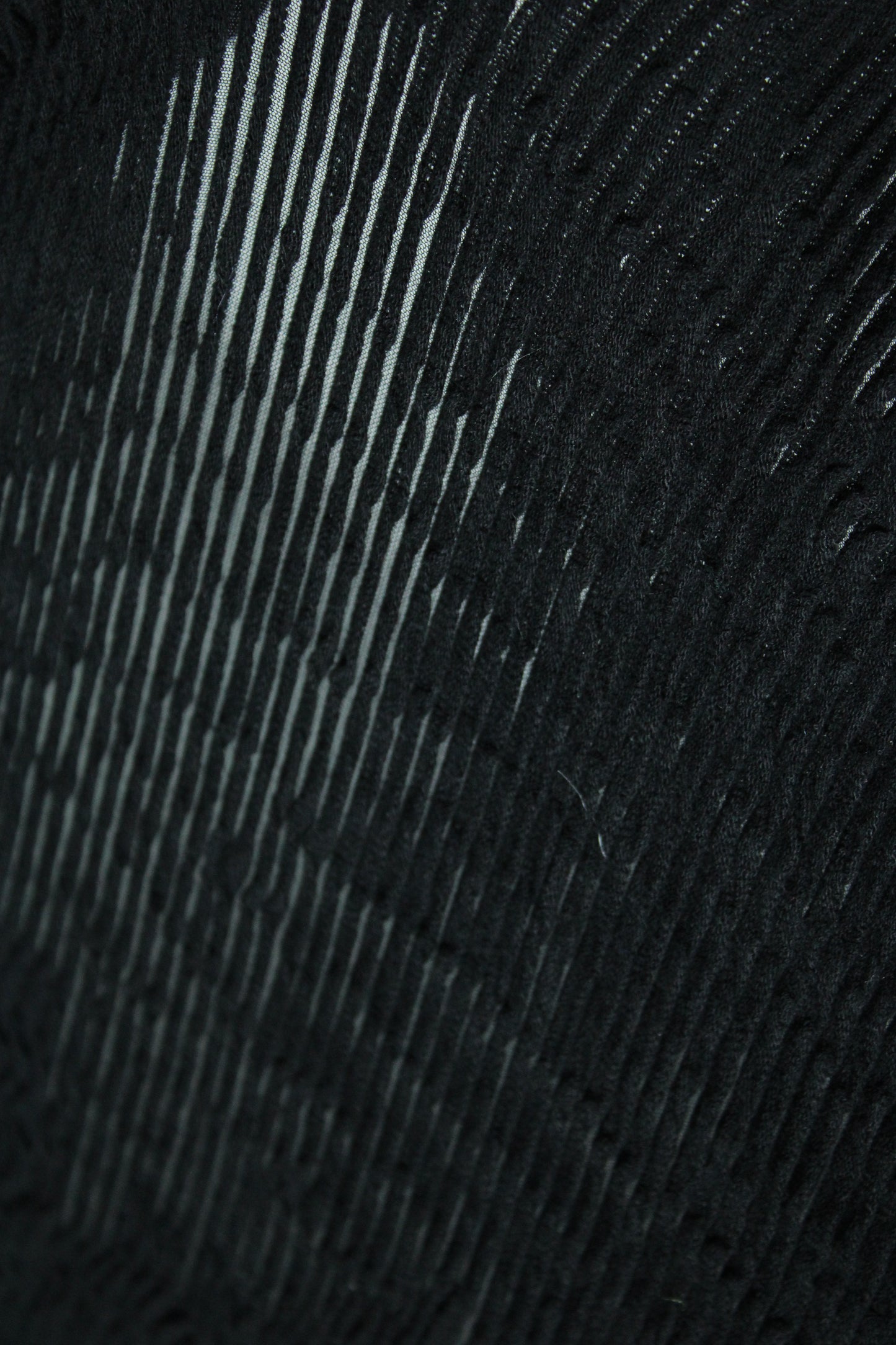 Tissu maille gaufré - noir - photo 5/5 | So Tissus